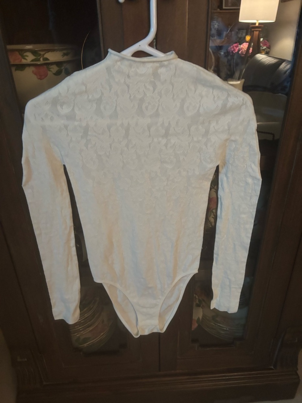 SKIMS White Lace Long Sleeve Bodysuit